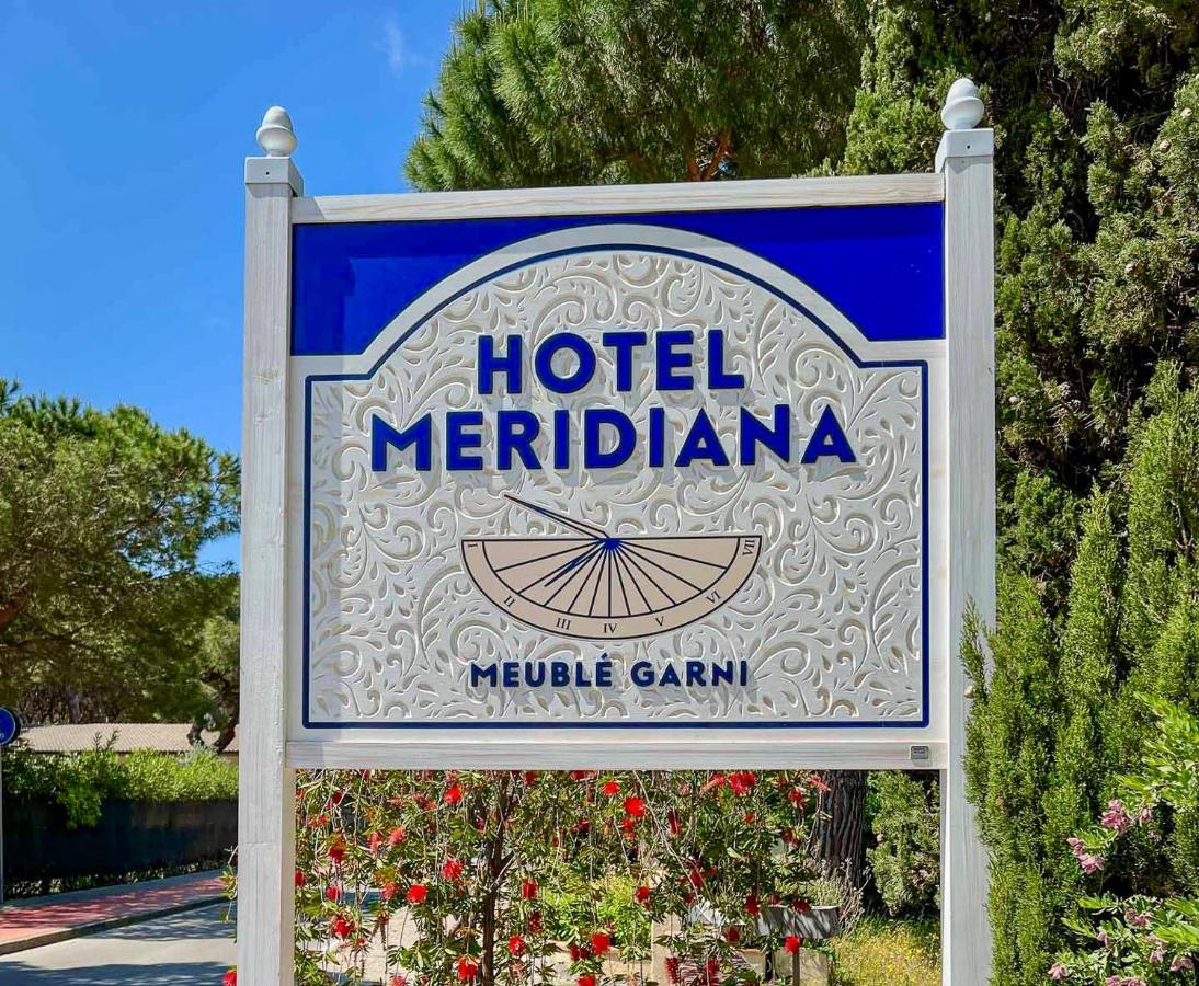 Hotel Meridiana マリーナ・ディ・カンポ エクステリア 写真