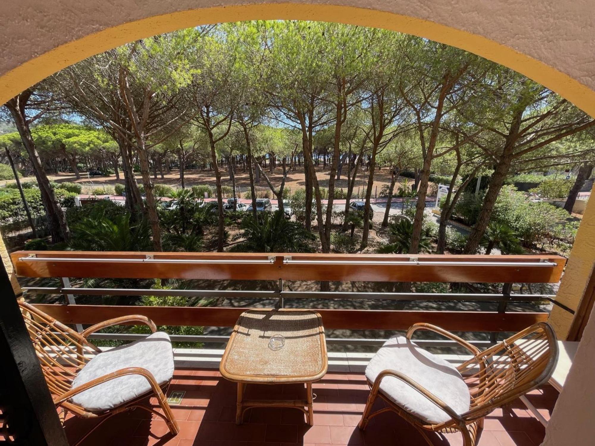 Hotel Meridiana マリーナ・ディ・カンポ エクステリア 写真