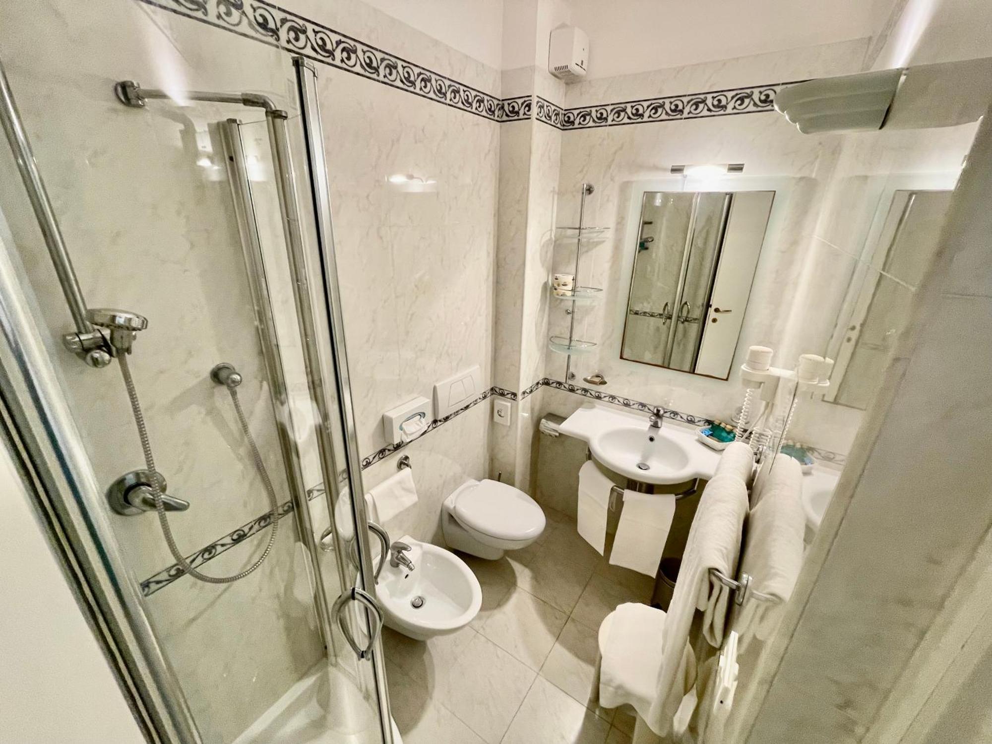 Hotel Meridiana マリーナ・ディ・カンポ 部屋 写真